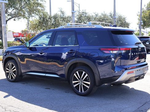 Used 2024 Nissan Pathfinder Platinum w/ Cargo Package image 12