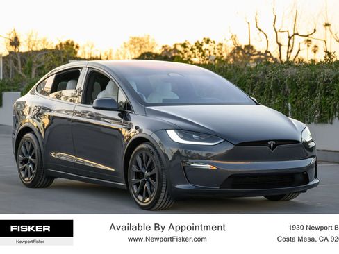 Used 2024 Tesla Model X image 6