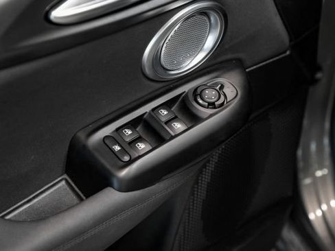 Used 2024 Alfa Romeo Tonale Veloce AWD/4WD image 41