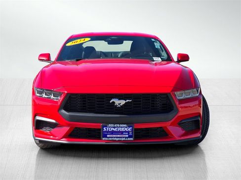 Used 2024 Ford Mustang Coupe image 2