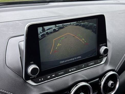 Certified 2023 Nissan Sentra SV FWD image 24