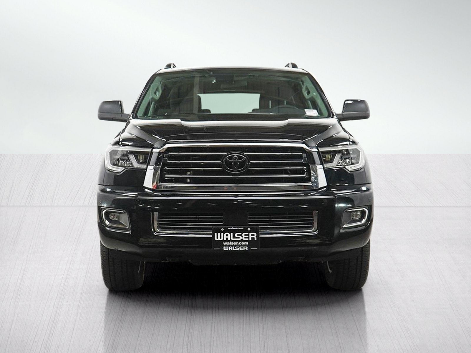 Used 2022 Toyota Sequoia TRD Sport AWD/4WD image 8