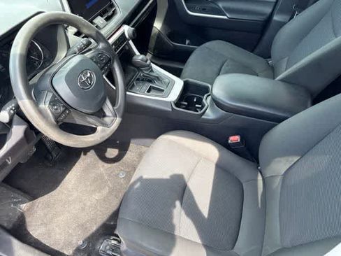 Used 2024 Toyota RAV4 LE FWD image 9
