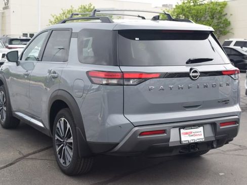 New 2026 Nissan Pathfinder Platinum AWD/4WD image 5