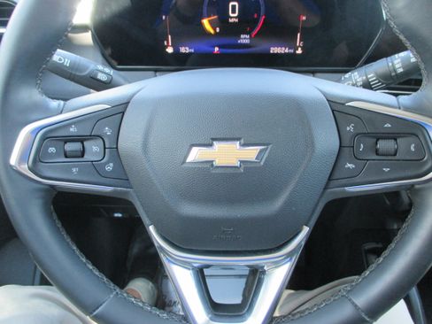 Used 2024 Chevrolet TrailBlazer LT w/ LT Cold Weather Package FWD image 20