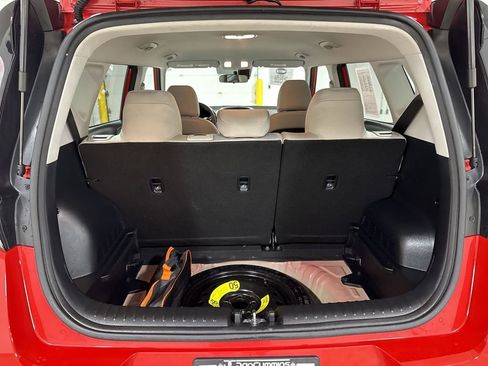 Used 2023 Kia Soul LX FWD image 23