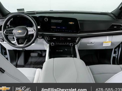 New 2026 Chevrolet Suburban Premier w/ Sun And Tow Package image 19