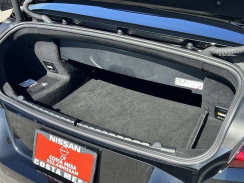 Used 2022 BMW M850i xDrive Convertible image 12