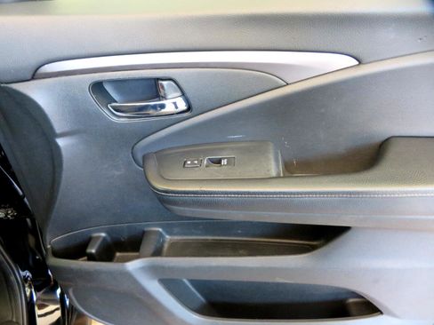 Used 2021 Honda Pilot Special Edition image 29