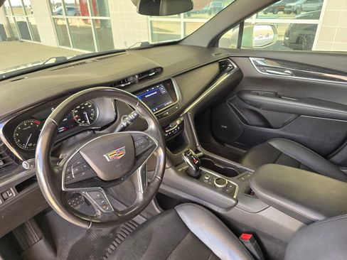Used 2020 Cadillac XT5 Premium Luxury FWD image 14