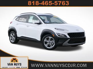 Used 2023 Hyundai Kona SEL image 1