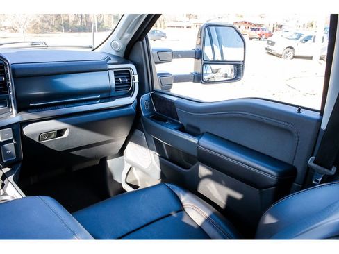 Used 2024 Ford F250 Lariat w/ Lariat Ultimate Package image 15