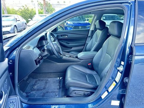 Used 2024 Honda Accord EX-L image 2