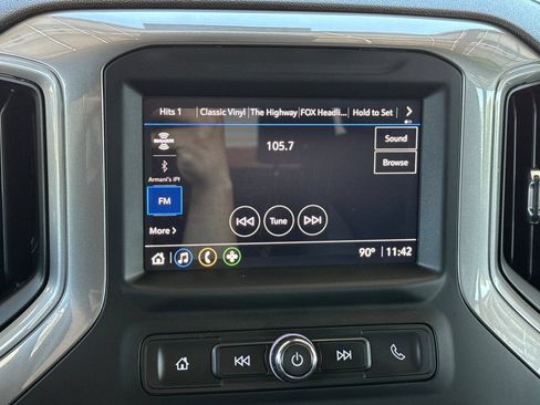 Used 2022 Chevrolet Silverado 1500 Custom w/ LPO, Dark Essentials Package AWD/4WD image 27