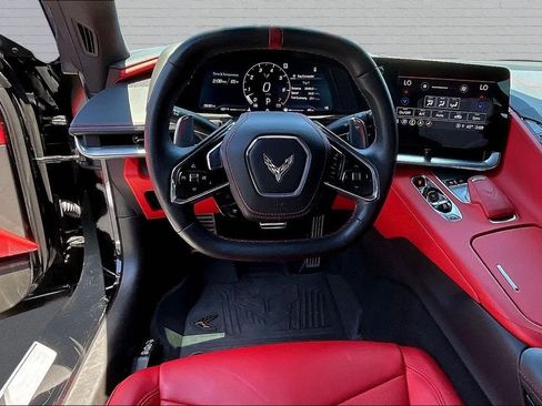 Used 2021 Chevrolet Corvette Stingray Premium Cpe w/ Z51 Performance Package RWD image 8
