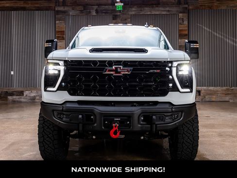 Used 2025 Chevrolet Silverado 2500 ZR2 w/ ZR2 Bison Edition AWD/4WD image 4