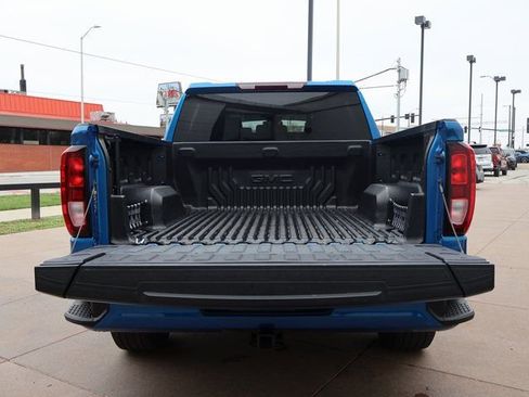 Certified 2022 GMC Sierra 1500 Elevation image 18