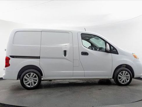 Used 2018 Nissan NV200 SV w/ Navigation Package FWD image 9