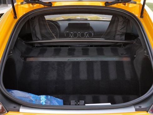 Used 2020 Mercedes-Benz AMG GT R image 23