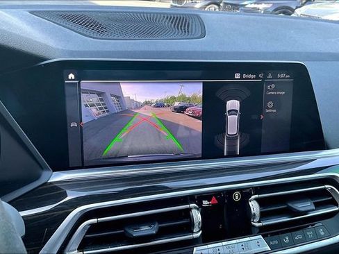 Used 2019 BMW X5 xDrive40i w/ Luxury Seating Package AWD/4WD image 14