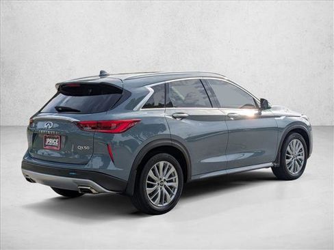 Used 2023 INFINITI QX50 Luxe image 5