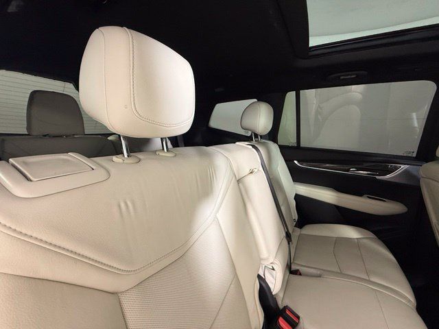 Used 2020 Cadillac XT6 Sport AWD/4WD image 27