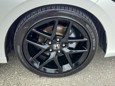 Used 2024 Honda Civic Sport image 12