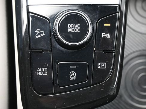 Used 2023 Kia Sportage EX image 28