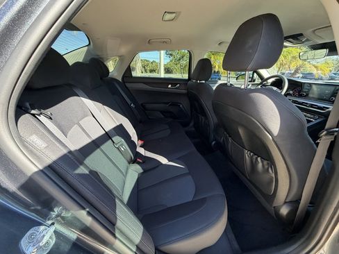 Used 2021 Kia K5 LXS image 26