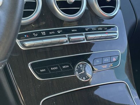 Used 2019 Mercedes-Benz C 300 Sedan image 6