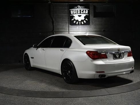 Used 2012 BMW 750Li xDrive image 3