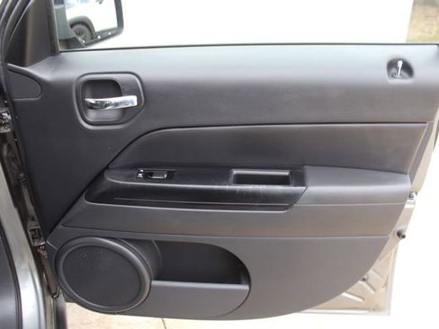 Used 2012 Jeep Patriot Sport w/ PWR Value Group image 30