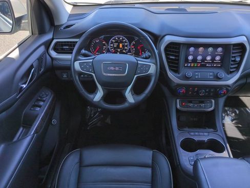 Used 2021 GMC Acadia Denali w/ Denali Technology Package image 16