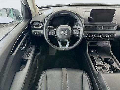 Certified 2023 Honda Pilot EX-L image 3