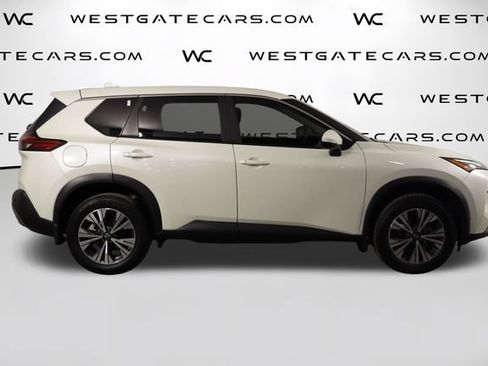Used 2023 Nissan Rogue SV FWD image 43
