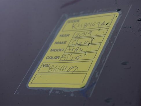 Used 2019 Chevrolet Trax LT w/ LT Convenience Package image 33