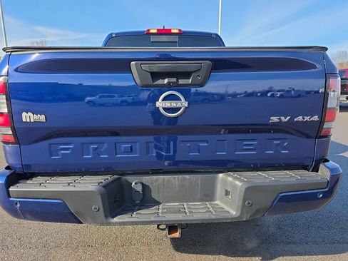 Used 2023 Nissan Frontier SV w/ SV Convenience Package image 6
