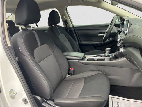 Used 2024 Nissan Sentra SV FWD image 15
