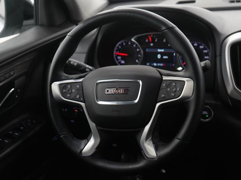 Used 2024 GMC Terrain SLT w/ Elevation Edition image 14