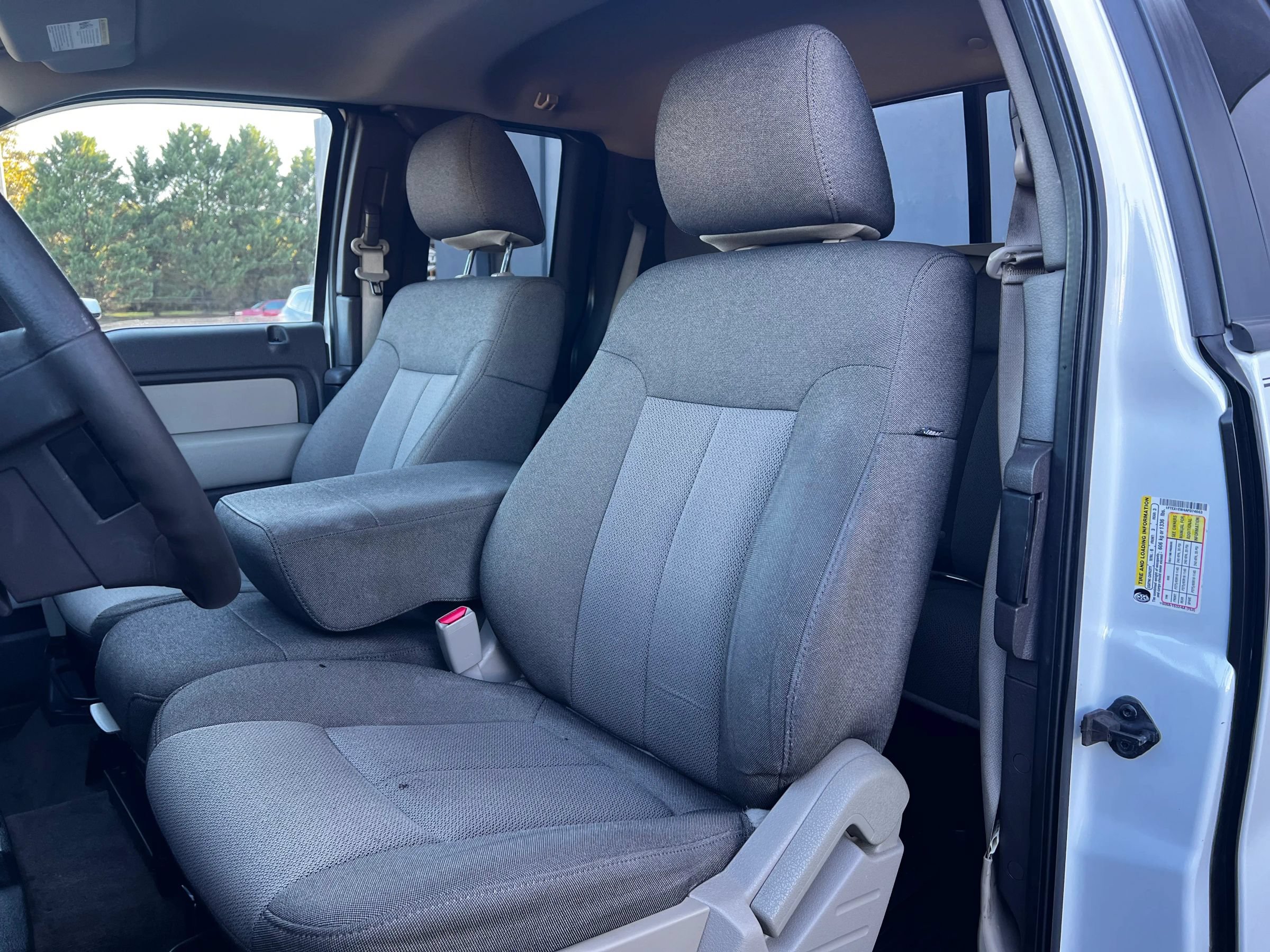 Used 2010 Ford F150 STX AWD/4WD image 12