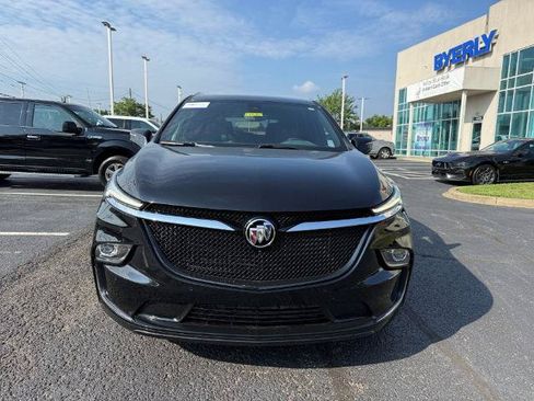 Used 2022 Buick Enclave Essence w/ Sport Touring Edition AWD/4WD image 3