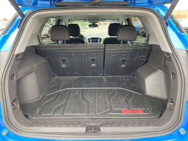 Used 2024 GMC Terrain SLE w/ Driver Convenience Package FWD image 24