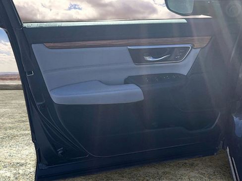 Used 2019 Honda CR-V Touring image 20