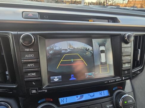 Certified 2016 Toyota RAV4 Limited image 27