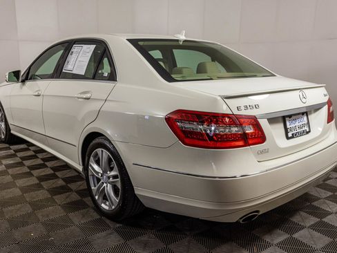 Used 2011 Mercedes-Benz E 350 E 350 image 21