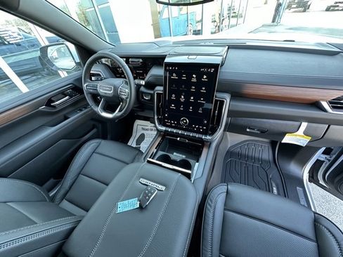 New 2026 GMC Yukon XL Denali w/ Sun & Power Step Package image 32