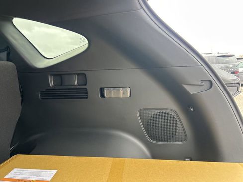 New 2026 Hyundai Tucson Limited image 31