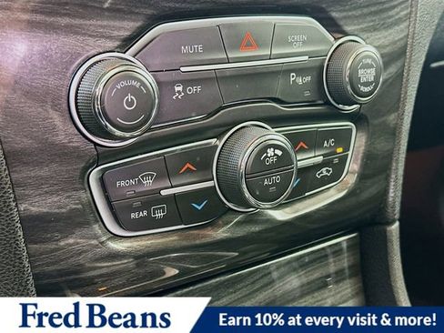 Used 2022 Chrysler 300 Touring L w/ Popular Equipment Group image 19