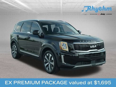 Used 2022 Kia Telluride EX w/ EX Premium Package FWD image 1