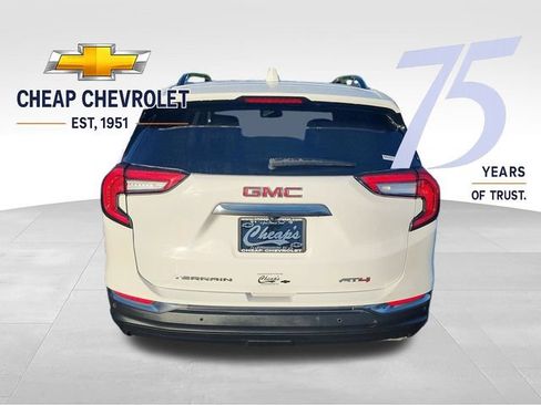 Used 2022 GMC Terrain AT4 w/ Tech Package AWD/4WD image 4